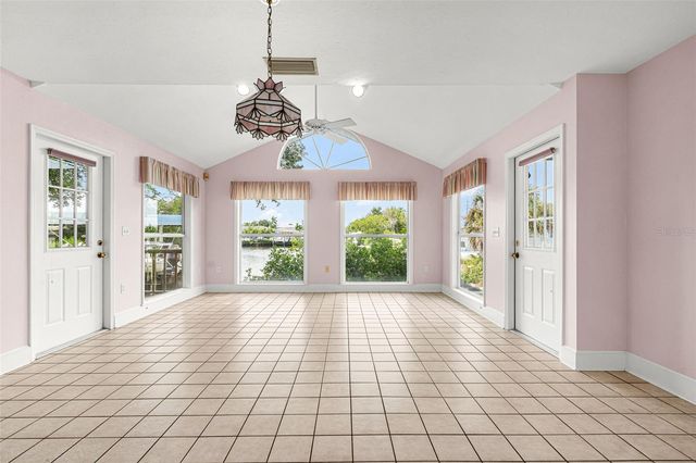2002 8TH STREET W, Palmetto, FL 34221