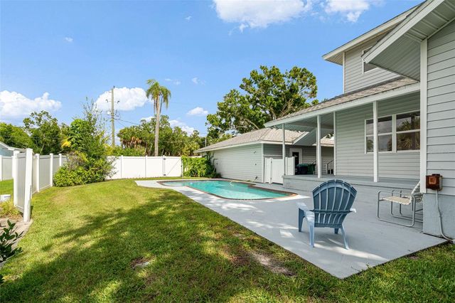 2002 8TH STREET W, Palmetto, FL 34221