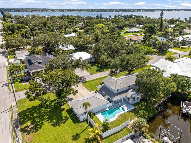 2002 8TH STREET W, Palmetto, FL 34221