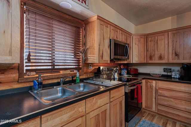 7185 Moon Creek Circle, Pinetop, AZ 85935