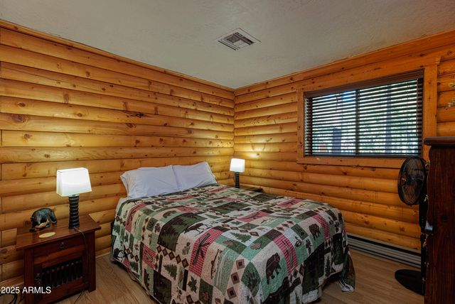 7185 Moon Creek Circle, Pinetop, AZ 85935