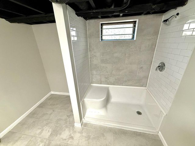 6560 N 60th STREET, Milwaukee, WI 53223