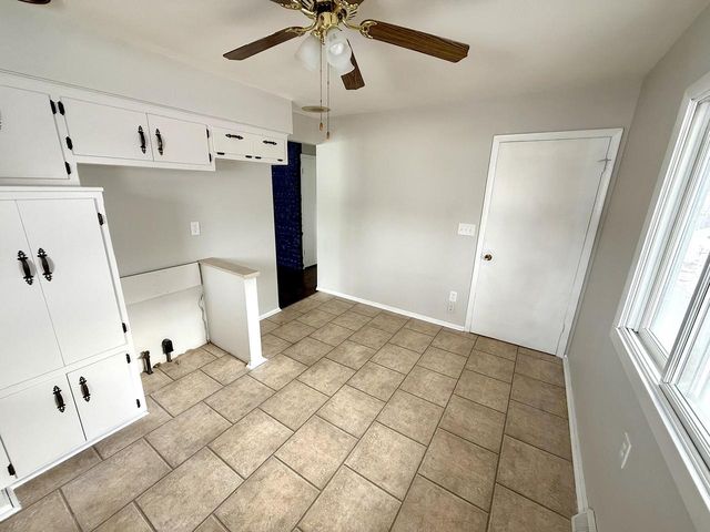 6560 N 60th STREET, Milwaukee, WI 53223