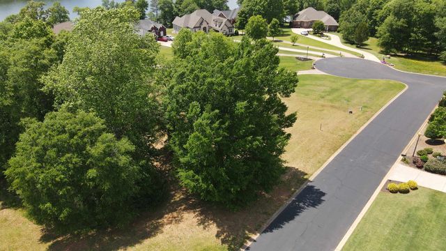 308 Shoreview Drive, Chesnee, SC 29323