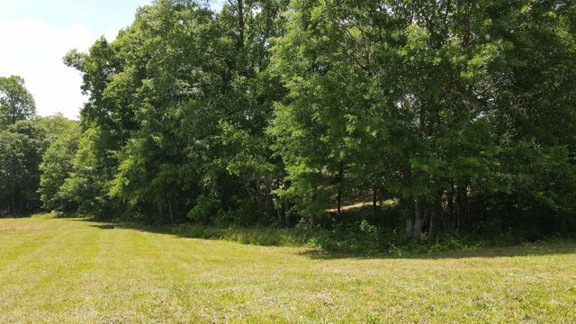 308 Shoreview Drive, Chesnee, SC 29323