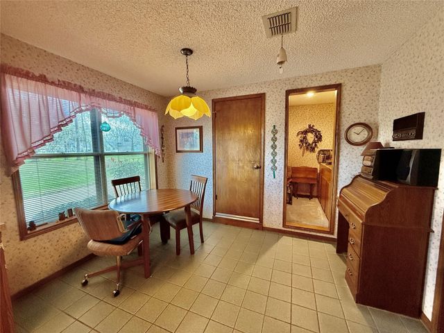 175 Freeman Boulevard, West Columbia, TX 77486