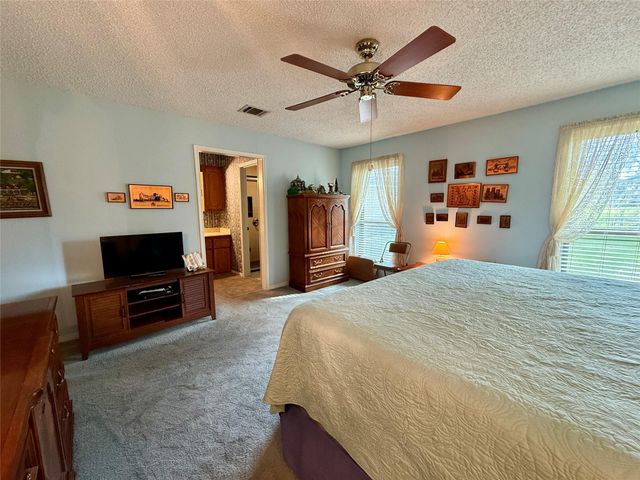 175 Freeman Boulevard, West Columbia, TX 77486