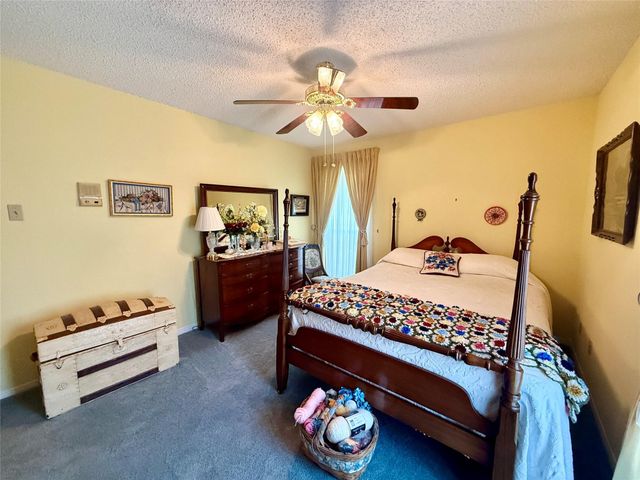 175 Freeman Boulevard, West Columbia, TX 77486