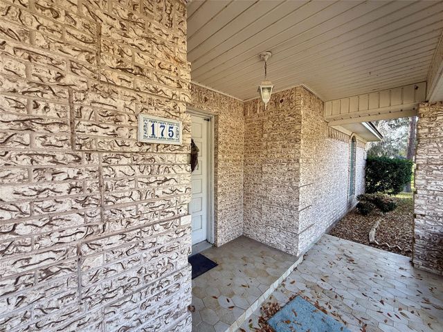 175 Freeman Boulevard, West Columbia, TX 77486