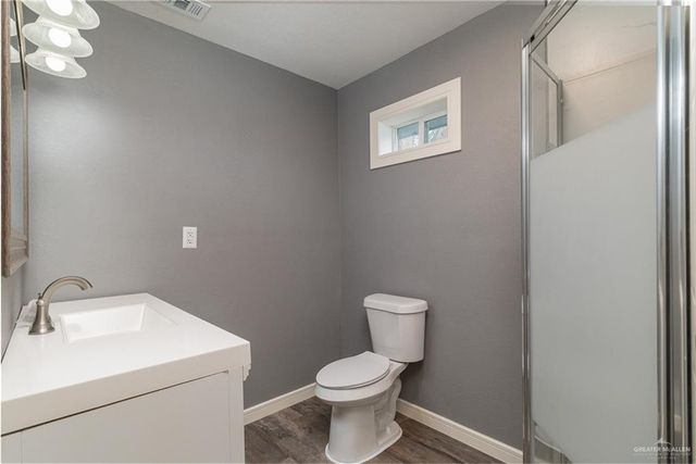 501 W Iowa Street, Harlingen, TX 78552