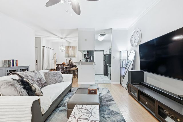 5619 Preston Oaks Road 305, Dallas, TX 75254