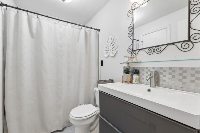 5619 Preston Oaks Road 305, Dallas, TX 75254