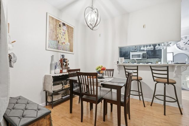 5619 Preston Oaks Road 305, Dallas, TX 75254