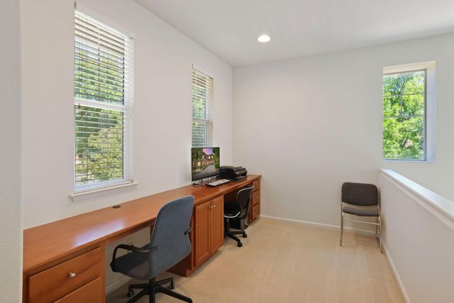 665 S Comunidad St, Mountain House, CA 95391