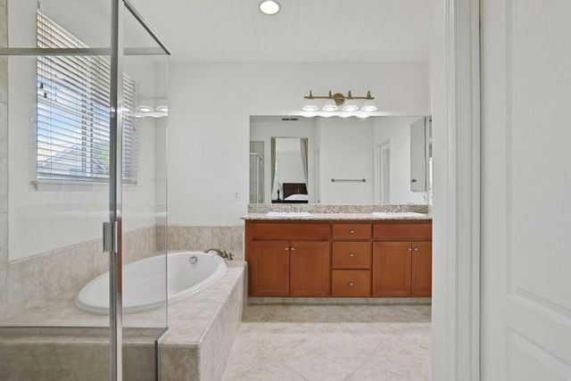 665 S Comunidad St, Mountain House, CA 95391