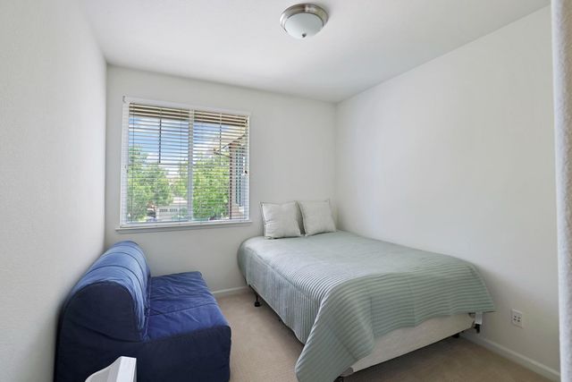 665 S Comunidad St, Mountain House, CA 95391