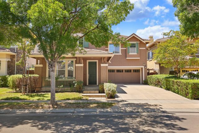 665 S Comunidad St, Mountain House, CA 95391