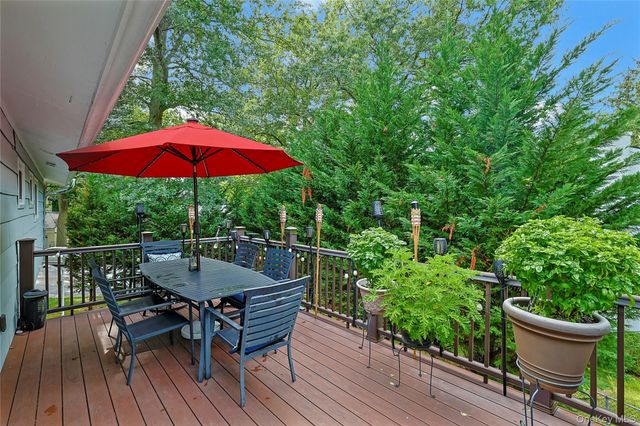 82 Price Street, Dobbs Ferry, NY 10522