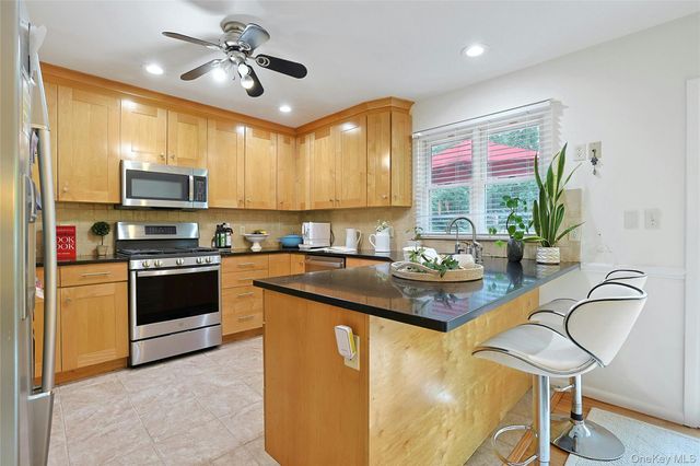 82 Price Street, Dobbs Ferry, NY 10522