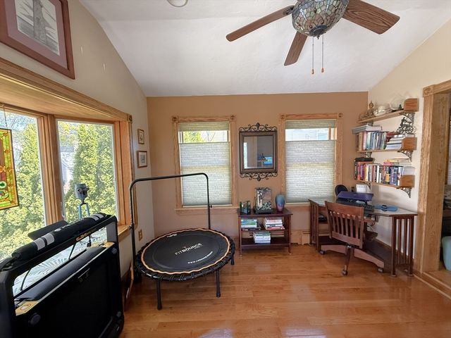 16 Cotton Ave, Braintree, MA 02184