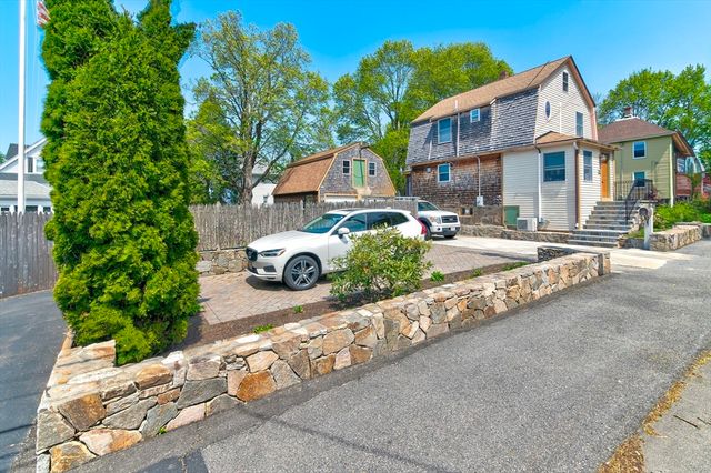 16 Cotton Ave, Braintree, MA 02184