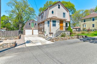 16 Cotton Ave, Braintree, MA 02184