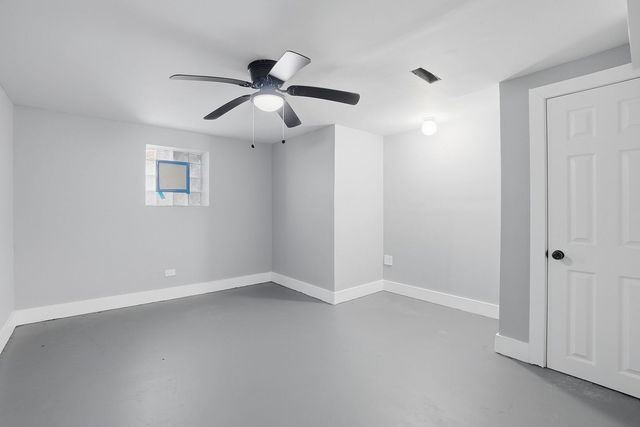 14315 S Manistee Avenue, Burnham, IL 60633