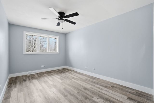 14315 S Manistee Avenue, Burnham, IL 60633