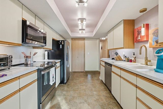 166 S Coeur d'Alene D305 St, Spokane, WA 99201