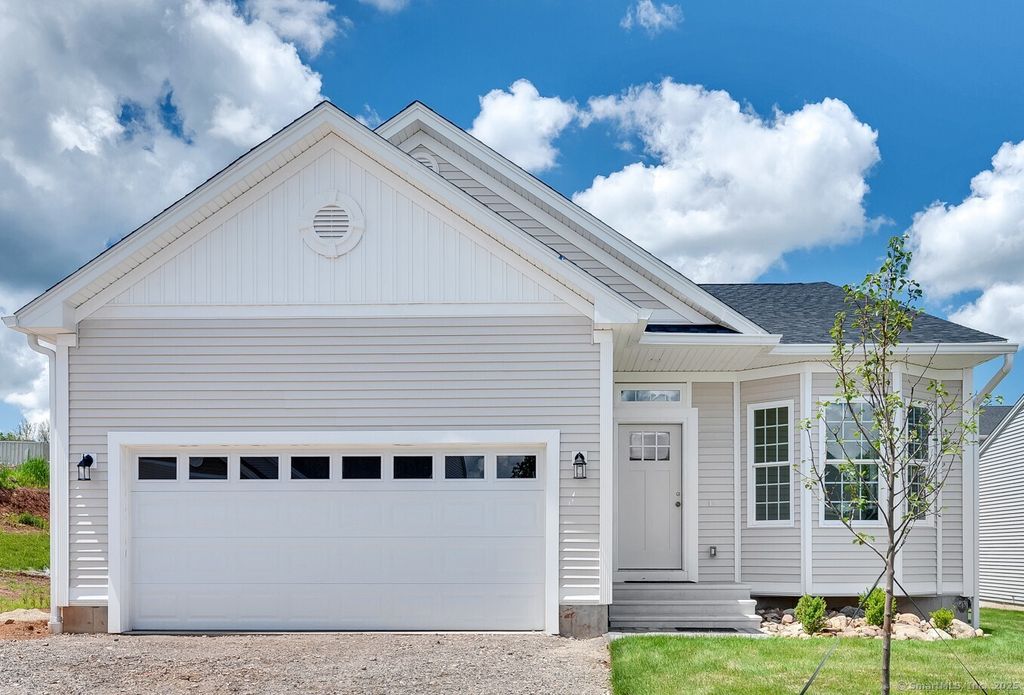 145 Webster Lane 2-41, Middletown, CT 06457