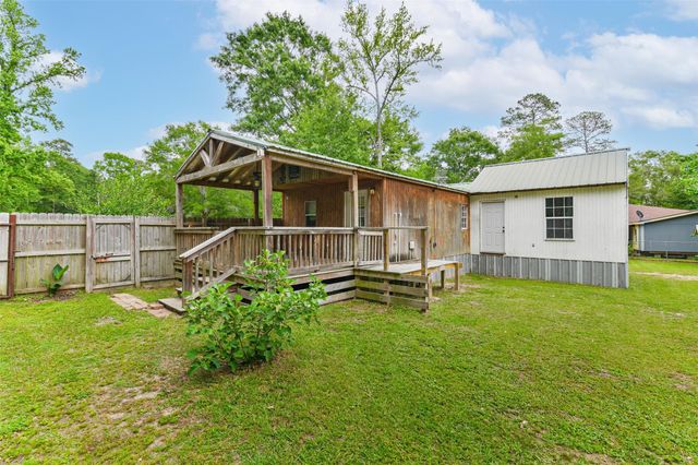 21940 Strickland Lane, Cleveland, TX 77328