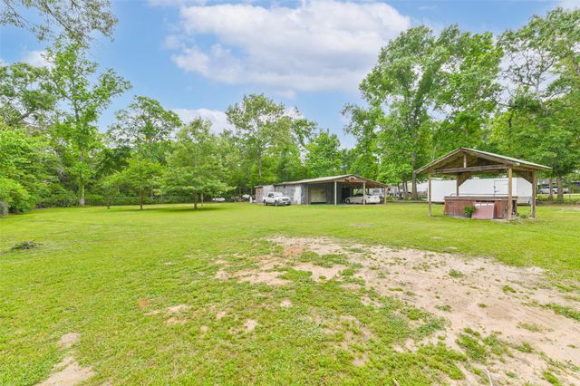 21940 Strickland Lane, Cleveland, TX 77328