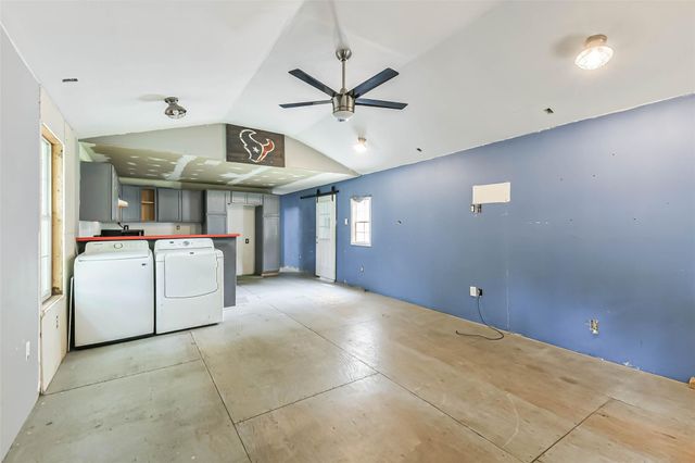 21940 Strickland Lane, Cleveland, TX 77328