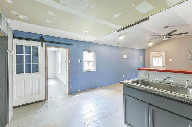 21940 Strickland Lane, Cleveland, TX 77328