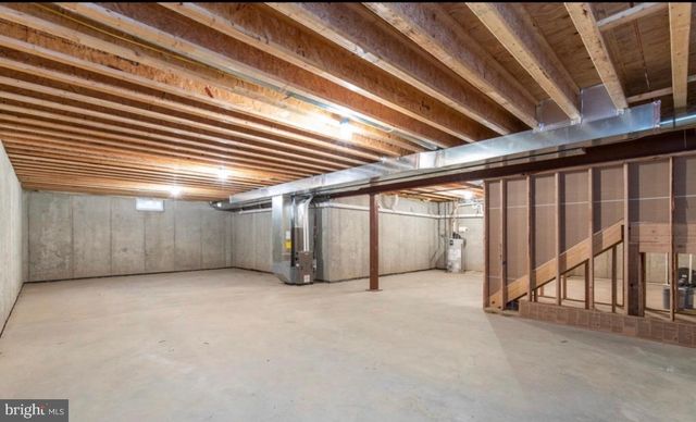 1404 NEW HOPE ST, Norristown, PA 19401