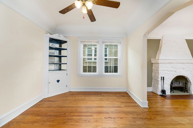 6767 W Talcott Avenue, Chicago, IL 60656