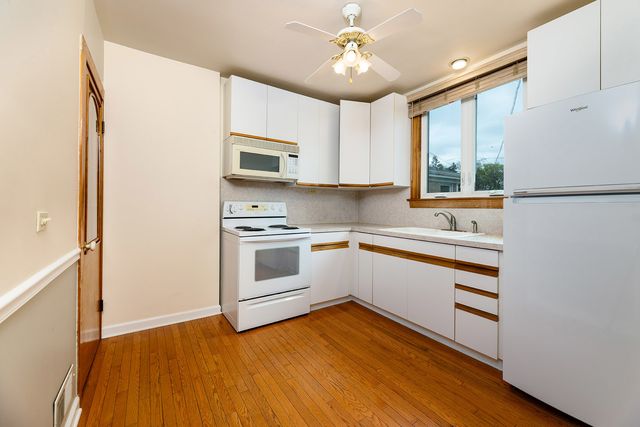 6767 W Talcott Avenue, Chicago, IL 60656