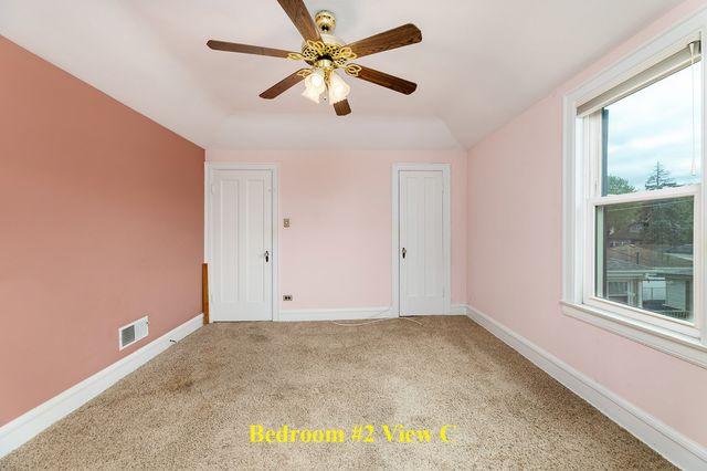 6767 W Talcott Avenue, Chicago, IL 60656