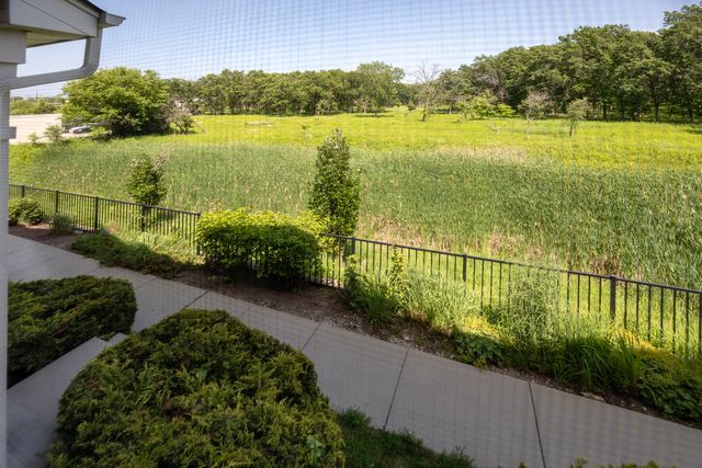 406 Prairie Court, Morton Grove, IL 60053