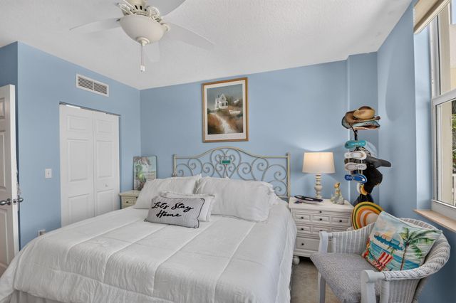 700 E BOYNTON BEACH Boulevard 410, Boynton Beach, FL 33435