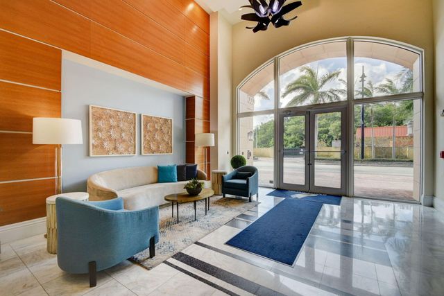 700 E BOYNTON BEACH Boulevard 410, Boynton Beach, FL 33435