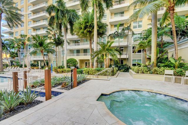 700 E BOYNTON BEACH Boulevard 410, Boynton Beach, FL 33435