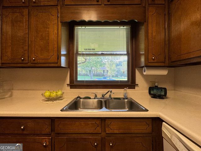 2032 Merle Drive, Conyers, GA 30013