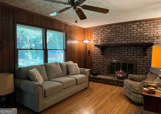 2032 Merle Drive, Conyers, GA 30013