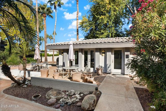 5217 N 24TH Street 104, Phoenix, AZ 85016