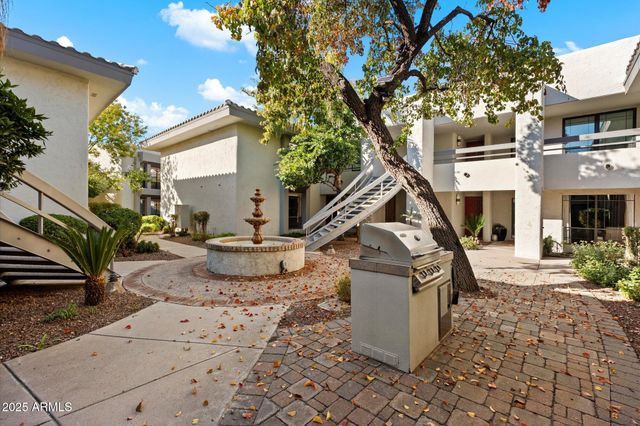 5217 N 24TH Street 104, Phoenix, AZ 85016