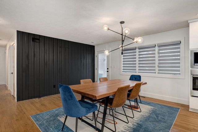 1910 S Saratoga Avenue, Springfield, MO 65804