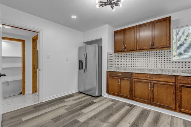 2701 Halbert Street, Fort Worth, TX 76112