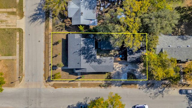 2701 Halbert Street, Fort Worth, TX 76112