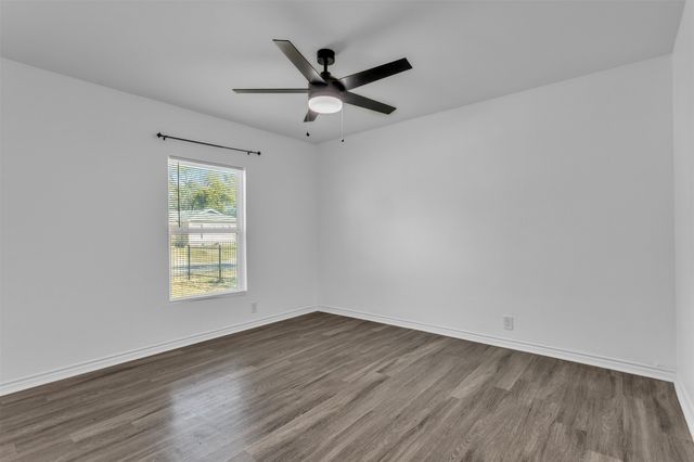 2701 Halbert Street, Fort Worth, TX 76112